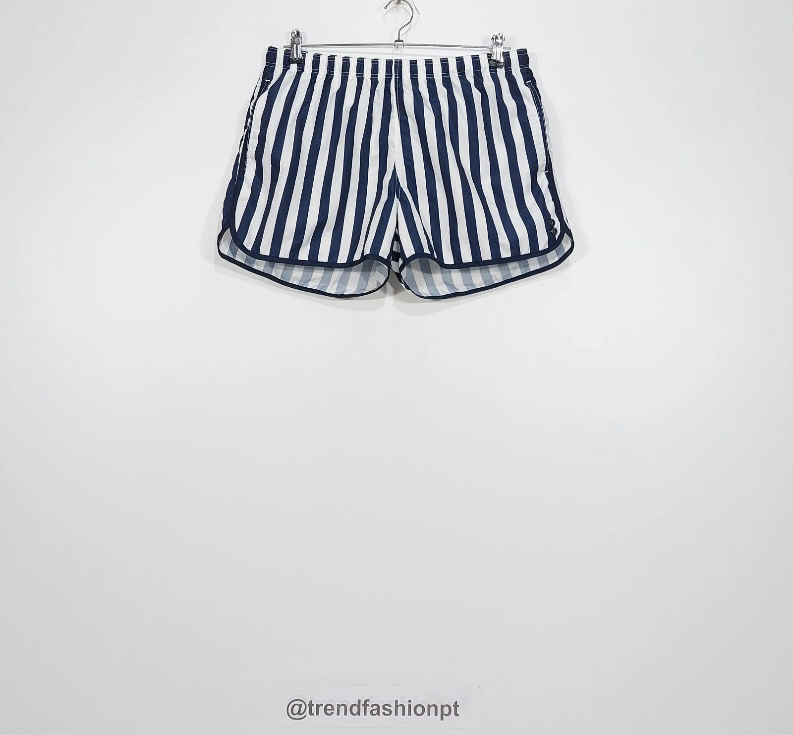 Ron Dorff vertical stripes swim shorts - white / navy L